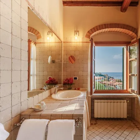 Cernia Isola Botanica Hotel 3*