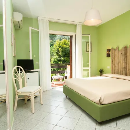 Cernia Isola Botanica SantʼAndrea