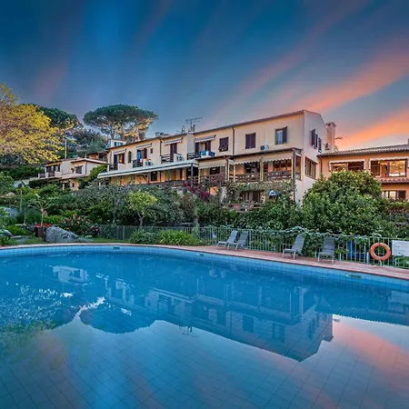 Otel Cernia Isola Botanica 3*