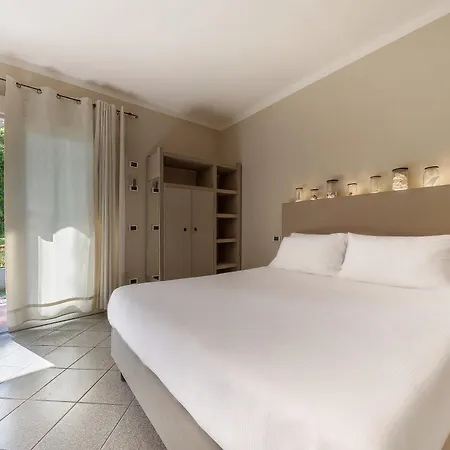 Cernia Isola Botanica Otel