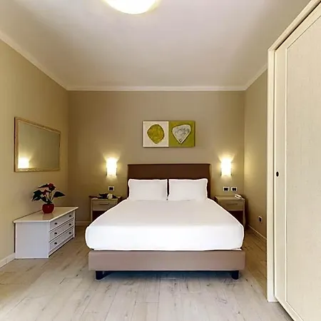 塞尼亚伊索拉植物酒店 酒店 SantʼAndrea