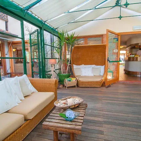 Cernia Isola Botanica Otel