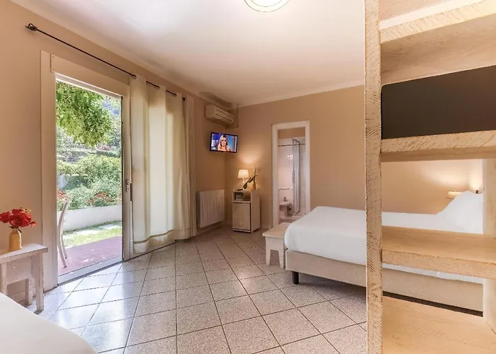 Hotell Cernia Isola Botanica