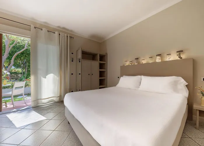 Cernia Isola Botanica Hotell