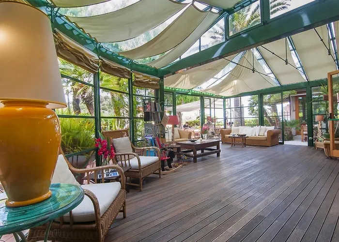 Hotell Cernia Isola Botanica